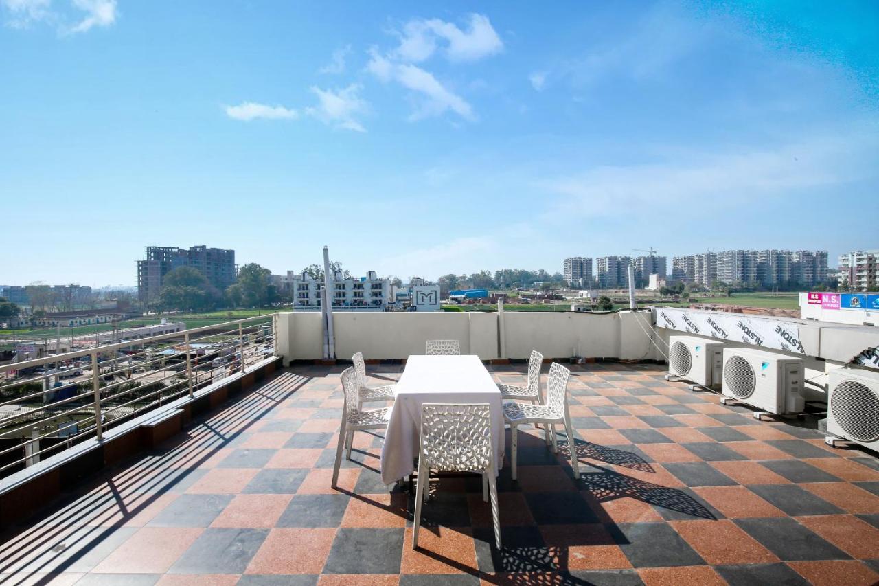 Hotel Woodcrest Zirakpur Chandigarh - Luxury Rooms Exteriér fotografie