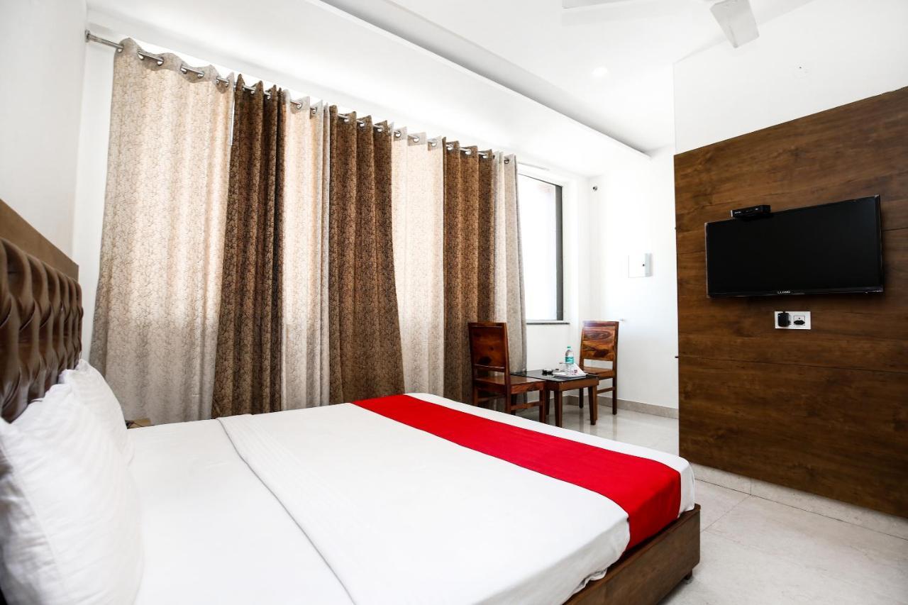 Hotel Woodcrest Zirakpur Chandigarh - Luxury Rooms Exteriér fotografie