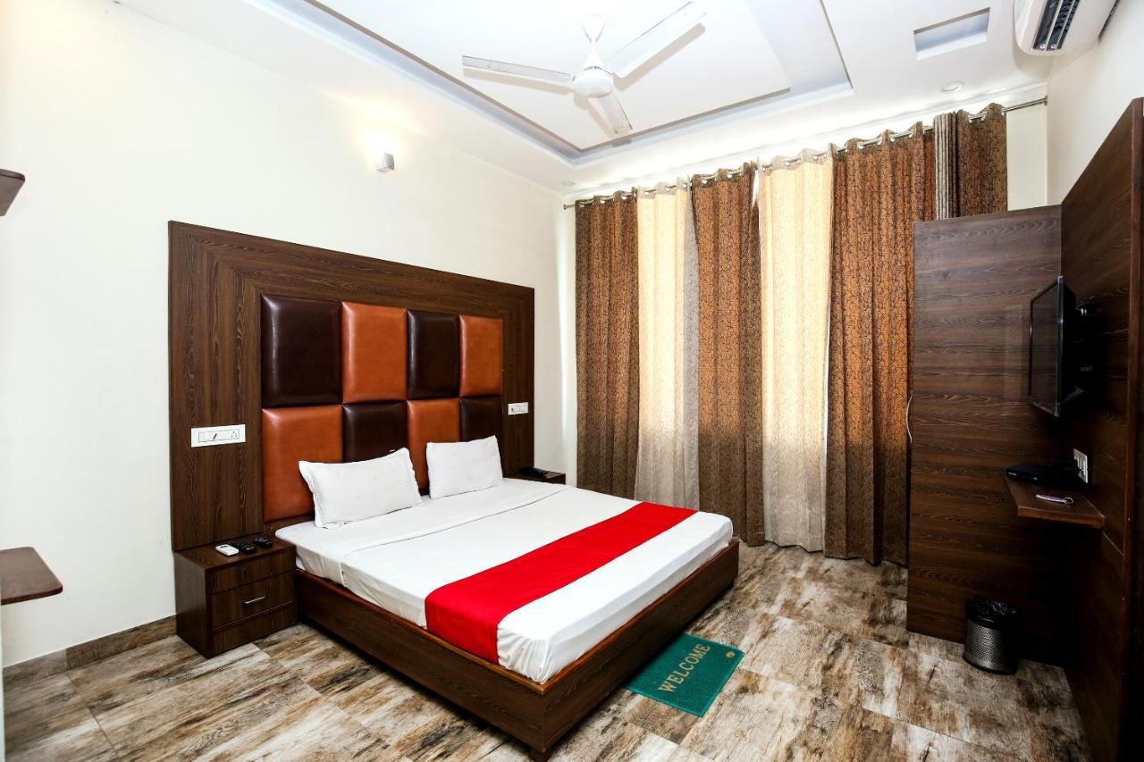 Hotel Woodcrest Zirakpur Chandigarh - Luxury Rooms Exteriér fotografie