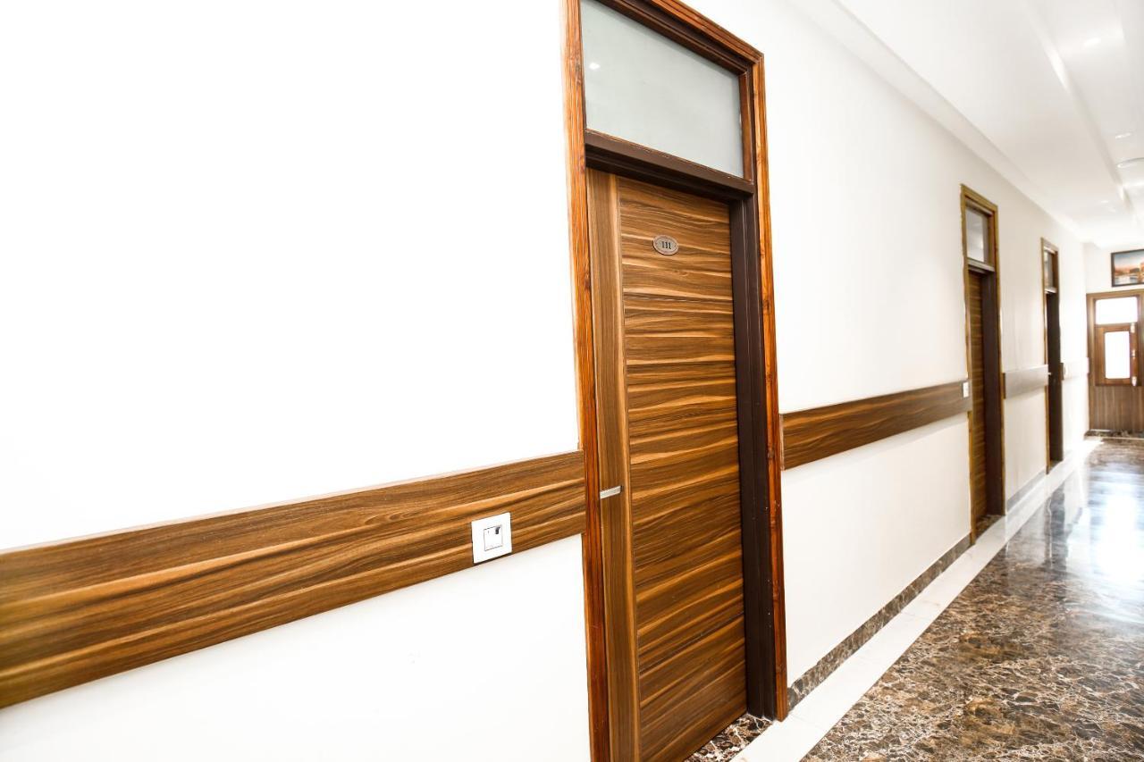 Hotel Woodcrest Zirakpur Chandigarh - Luxury Rooms Exteriér fotografie