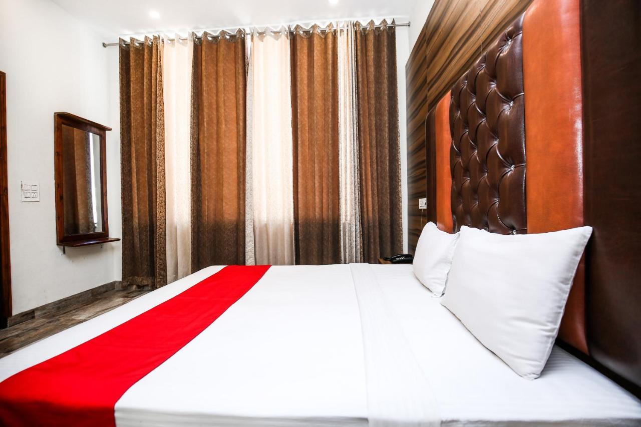 Hotel Woodcrest Zirakpur Chandigarh - Luxury Rooms Exteriér fotografie